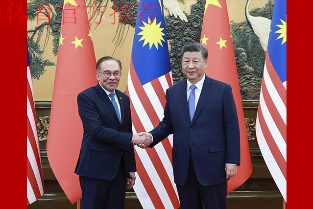 总局领导会见国际马术联合会主席 总局领导会见国际马术联合会主席